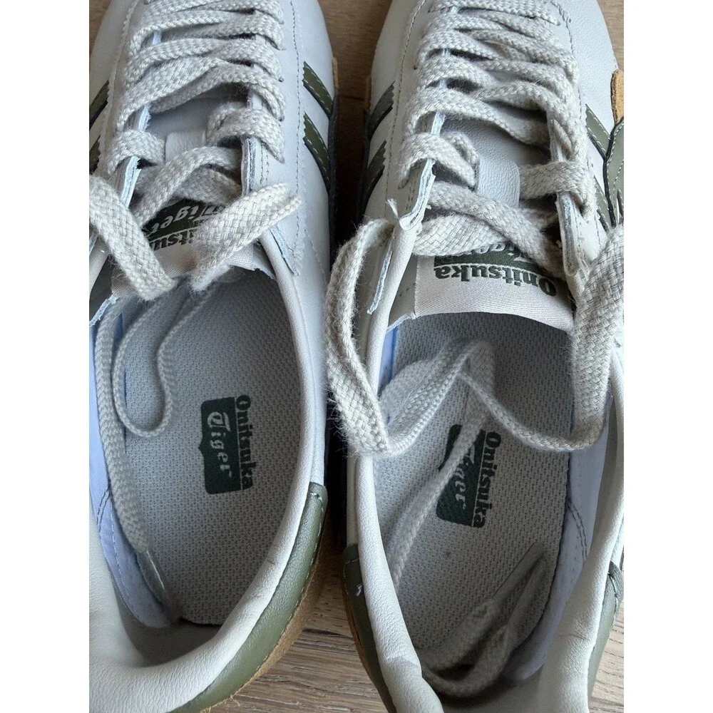 New Without Box Onitsuka Tiger Runspark Beige Olive Green Sneakers Size 8.5 W